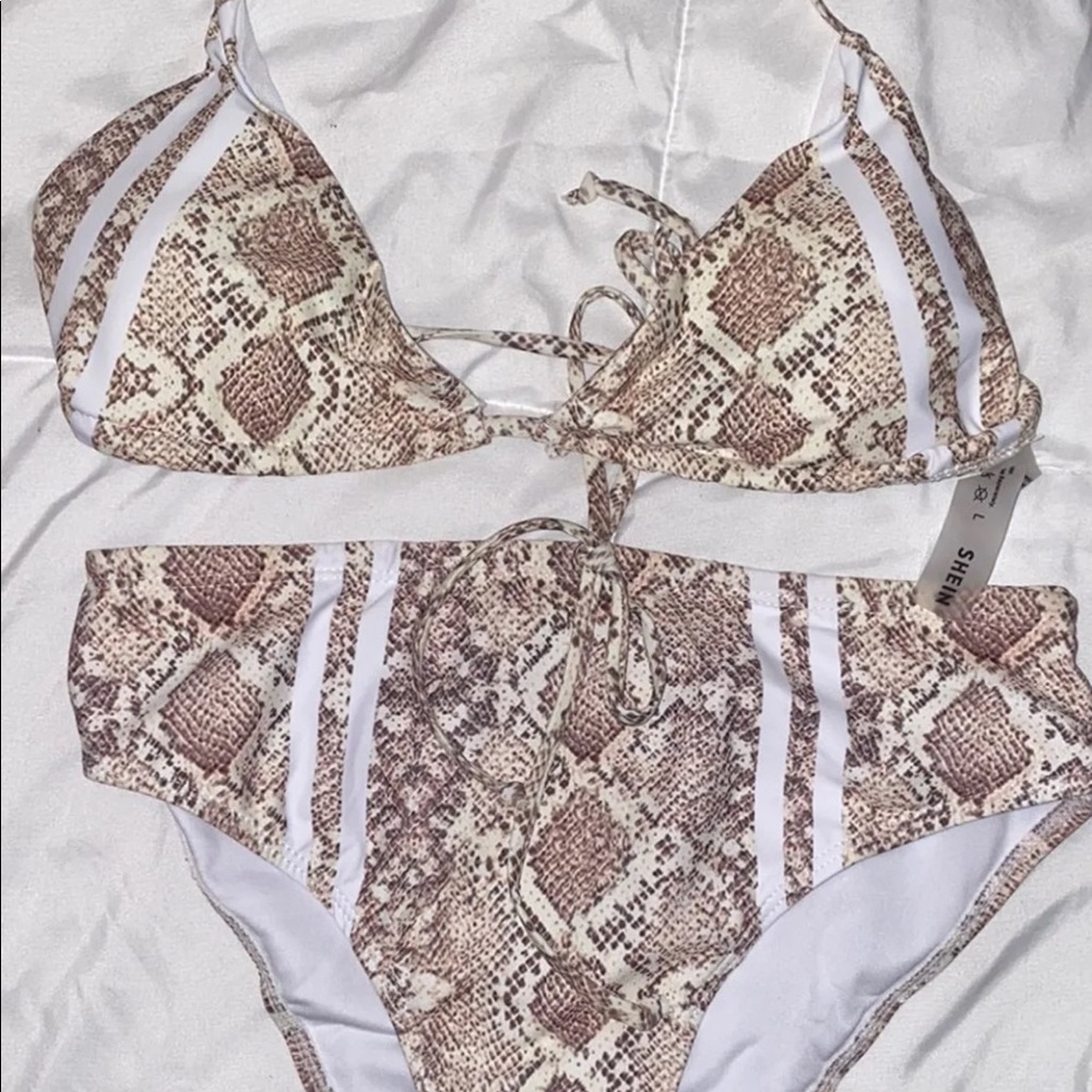 2 piece bikini swim suit